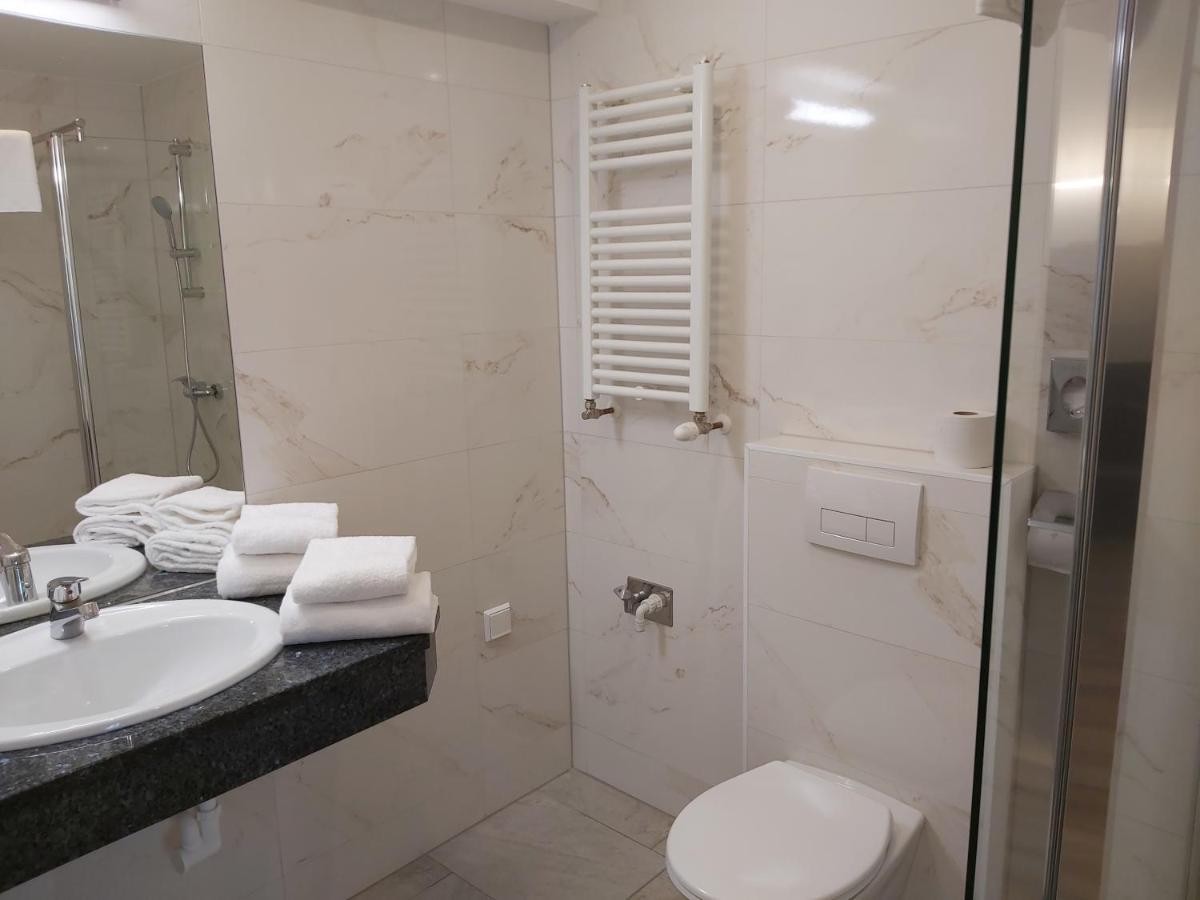 Appartement Aragia Klagenfurt am Woerthersee Exteriör bild